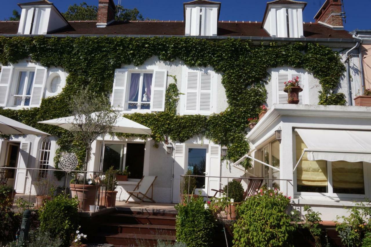 La Gallina Bianca Homestay Feucherolles